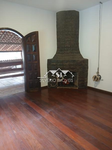 Casa para alugar com 4 quartos, 350m² - Foto 6