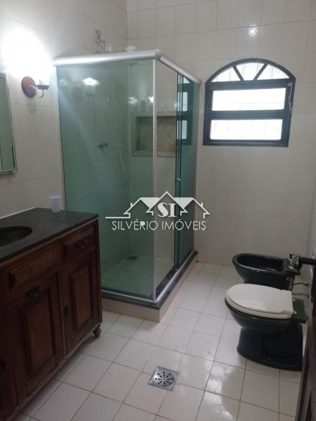 Casa para alugar com 4 quartos, 350m² - Foto 19