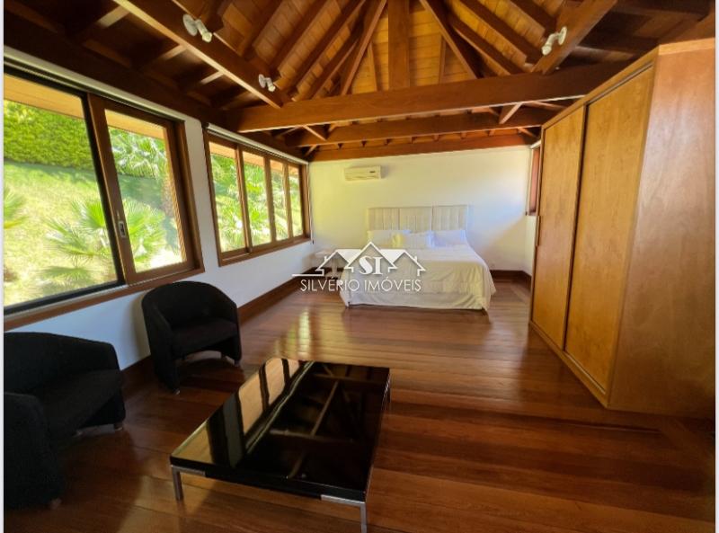 Casa à venda com 5 quartos, 750m² - Foto 11
