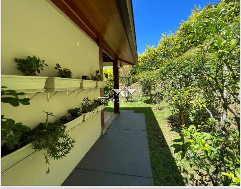 Casa à venda com 5 quartos, 750m² - Foto 17