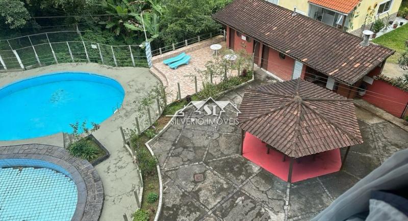Apartamento para alugar com 3 quartos, 96m² - Foto 2