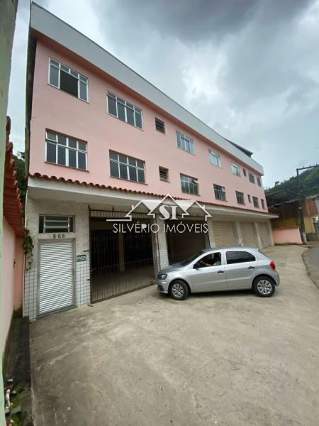 Prédio residencial e comercial em Santa Fé - São José do Vale do Rio Preto/RJ  - 16 Quartos