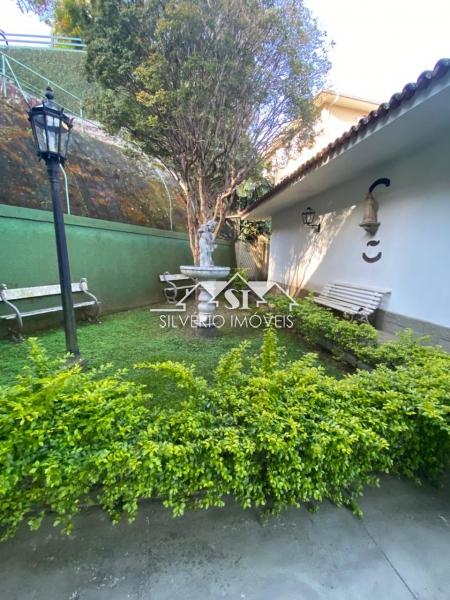 Casa à venda com 4 quartos, 150m² - Foto 16