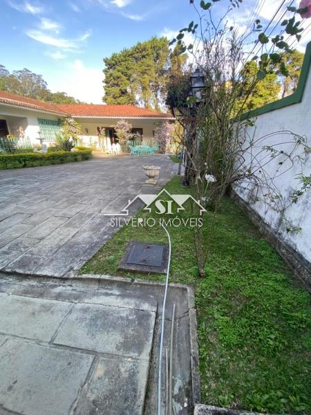 Casa à venda com 4 quartos, 150m² - Foto 21