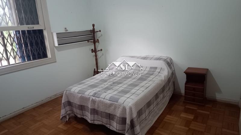 Casa à venda com 5 quartos, 600m² - Foto 5