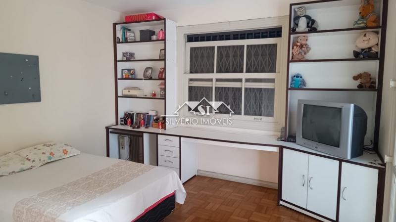 Casa à venda com 5 quartos, 600m² - Foto 7