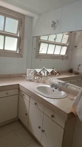 Casa à venda com 5 quartos, 600m² - Foto 10