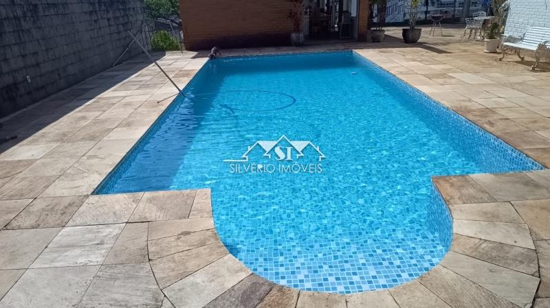 Casa à venda com 5 quartos, 600m² - Foto 21