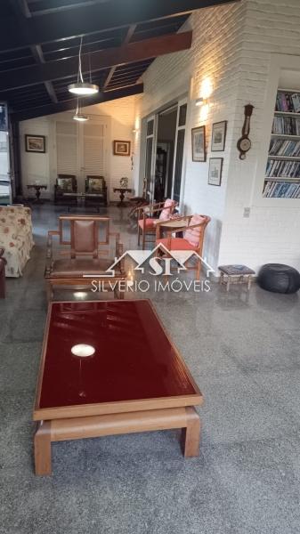 Casa à venda com 5 quartos, 600m² - Foto 26