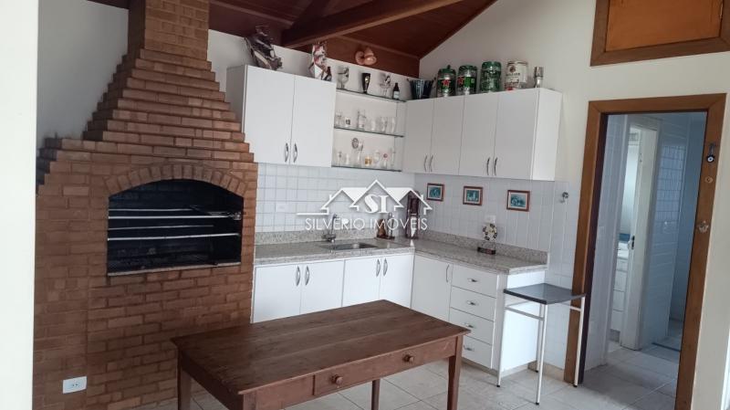 Casa à venda com 5 quartos, 600m² - Foto 28