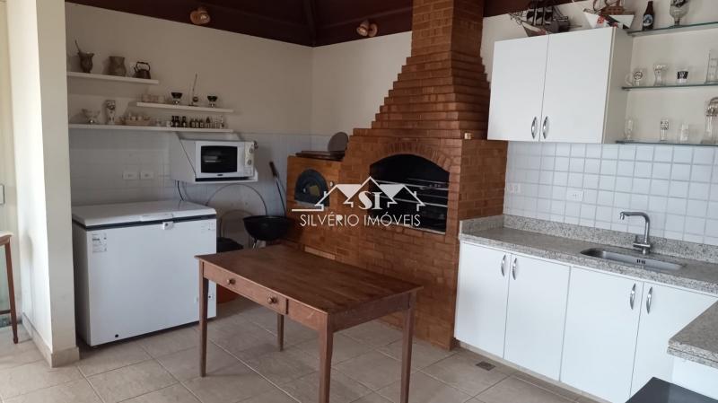 Casa à venda com 5 quartos, 600m² - Foto 29