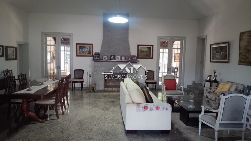 Casa à venda com 5 quartos, 600m² - Foto 35