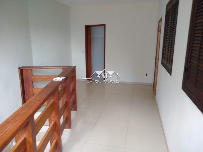 Casa para alugar com 3 quartos, 190m² - Foto 3