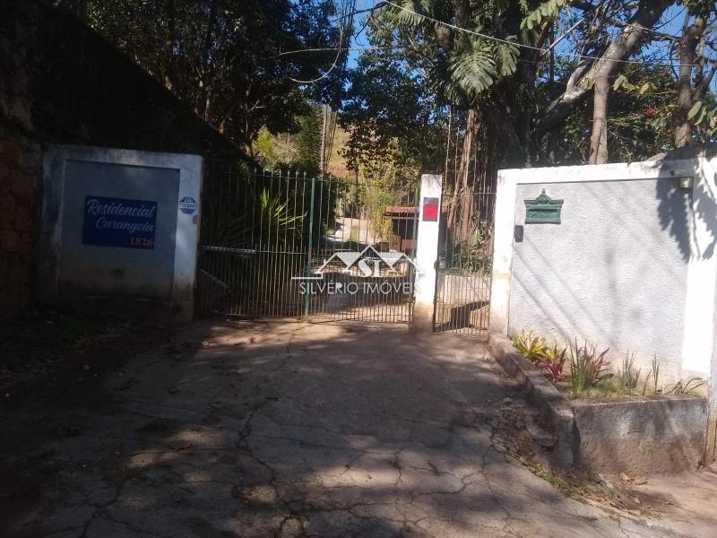 Casa para alugar com 4 quartos, 270m² - Foto 8
