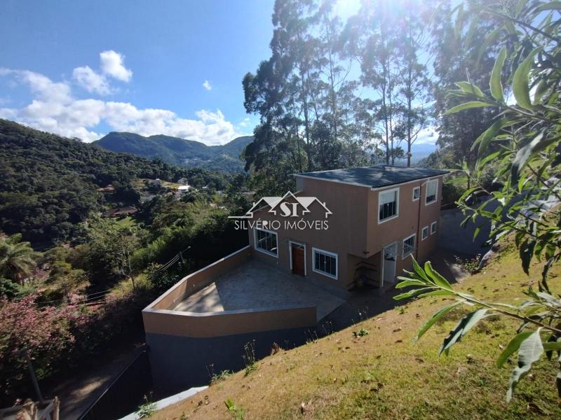 Casa para alugar com 4 quartos, 270m² - Foto 14