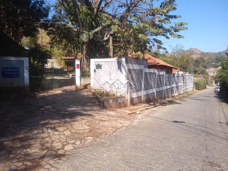 Casa para alugar com 4 quartos, 270m² - Foto 19