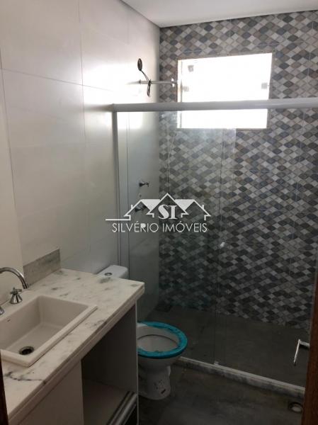 Casa para alugar com 4 quartos, 270m² - Foto 29