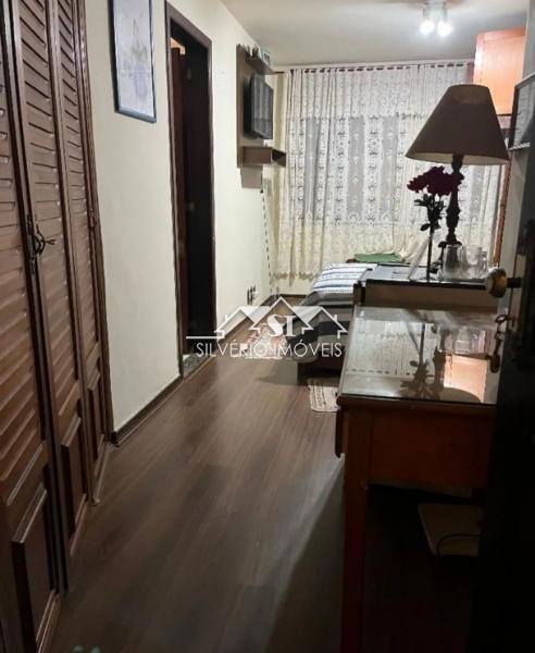 Casa à venda com 4 quartos, 100m² - Foto 9