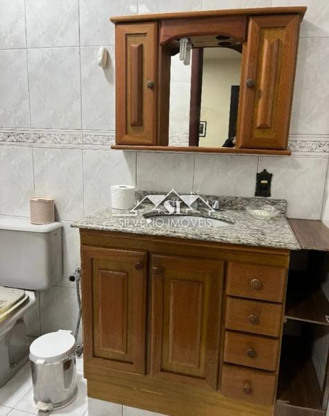 Casa à venda com 4 quartos, 100m² - Foto 10