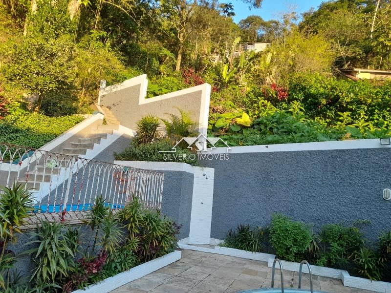 Casa à venda com 5 quartos, 195m² - Foto 19