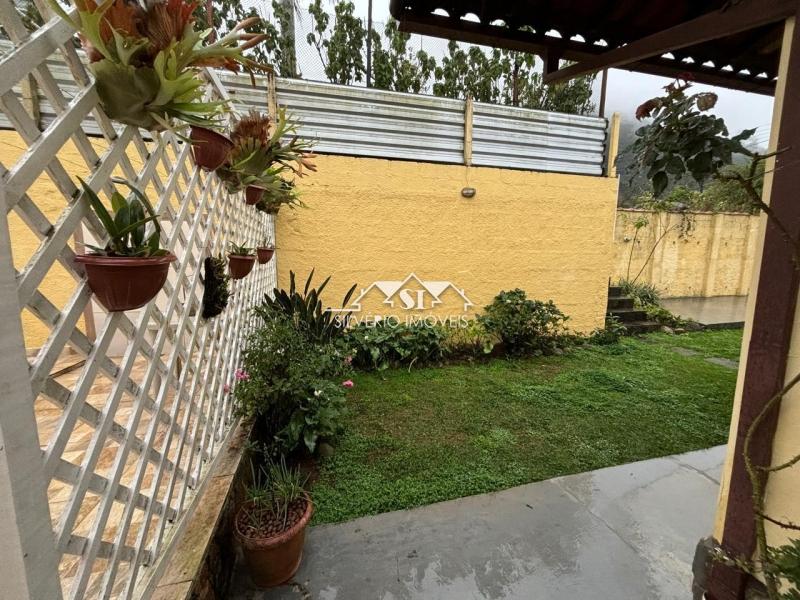 Casa à venda com 6 quartos, 600m² - Foto 5