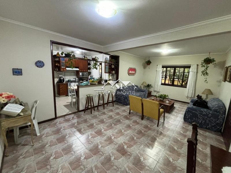 Casa à venda com 6 quartos, 600m² - Foto 37
