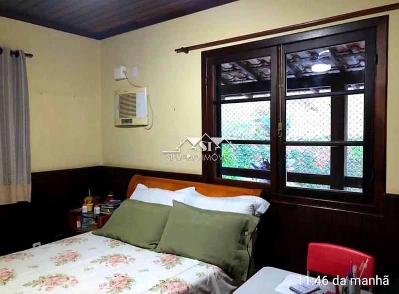 Casa à venda com 3 quartos, 171m² - Foto 3