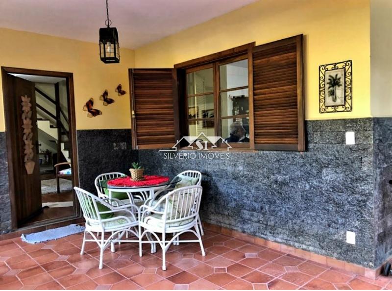 Casa à venda com 3 quartos, 171m² - Foto 7