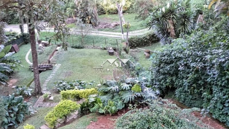 Casa à venda com 3 quartos, 171m² - Foto 12