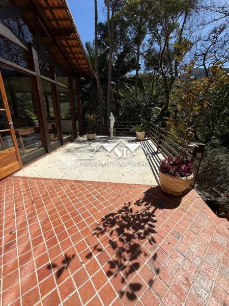 Sítio à venda com 6 quartos, 700m² - Foto 24