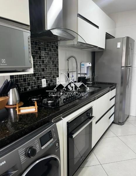 Apartamento à venda com 2 quartos, 60m² - Foto 9