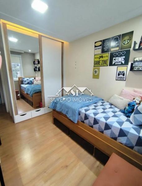 Apartamento à venda com 2 quartos, 60m² - Foto 11