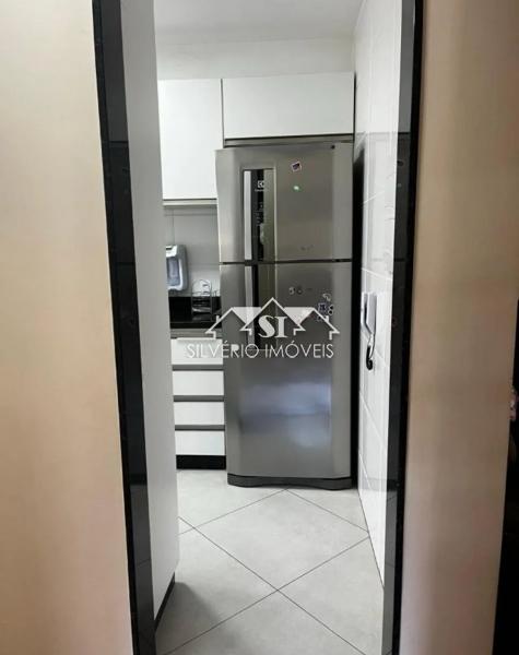 Apartamento à venda com 2 quartos, 60m² - Foto 19