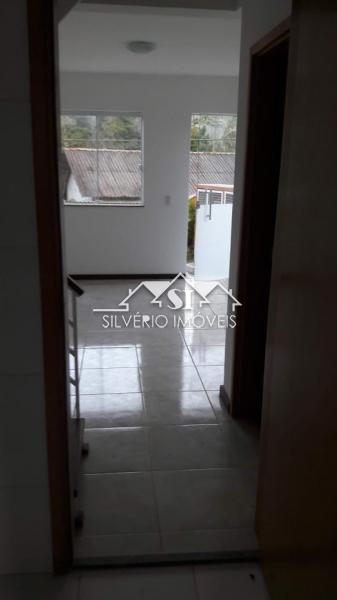 Apartamento à venda com 2 quartos, 70m² - Foto 17