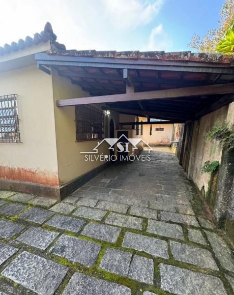 Casa à venda com 3 quartos, 400m² - Foto 5