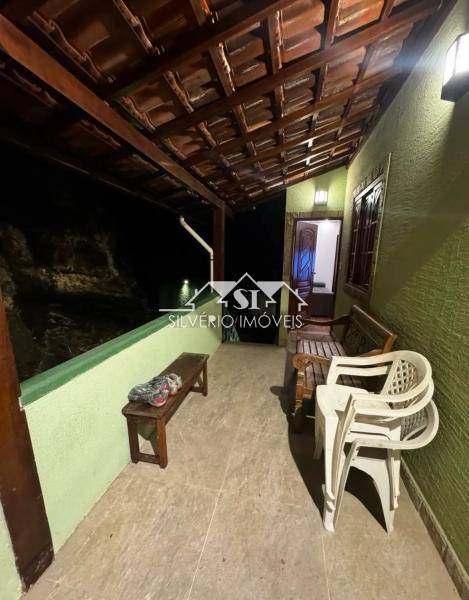 Casa à venda com 2 quartos, 150m² - Foto 4