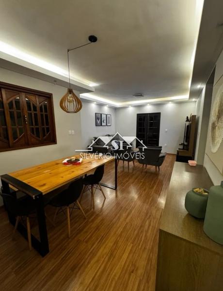 Casa à venda com 2 quartos, 150m² - Foto 14