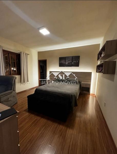 Casa à venda com 2 quartos, 150m² - Foto 18