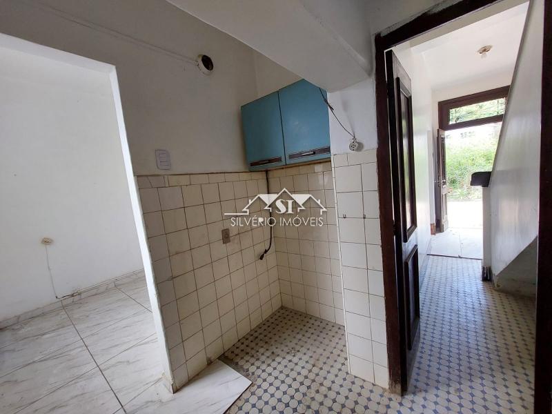 Casa à venda com 1 quarto, 82m² - Foto 24