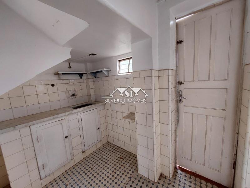 Casa à venda com 1 quarto, 82m² - Foto 25