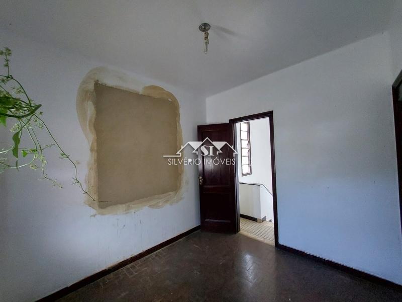 Casa à venda com 1 quarto, 82m² - Foto 36