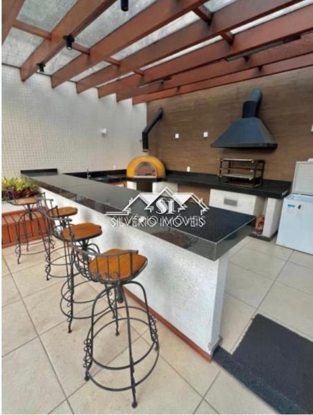 Apartamento à venda com 1 quarto, 70m² - Foto 18