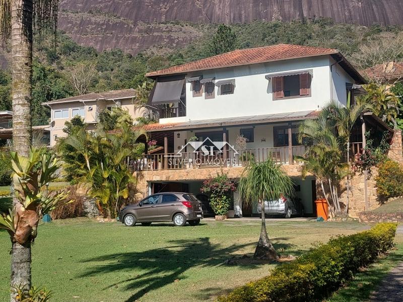 Casa em Samambaia - Petrópolis/RJ  - 4 Quartos