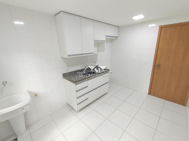 Apartamento para Alugar  à venda em Samambaia, Petrópolis - RJ - Foto 5