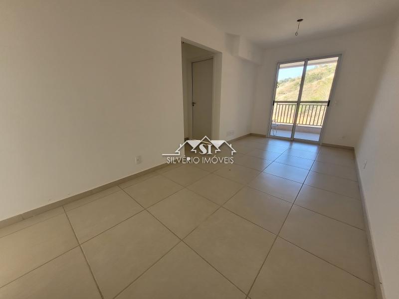 Apartamento à venda com 2 quartos, 59m² - Foto 4