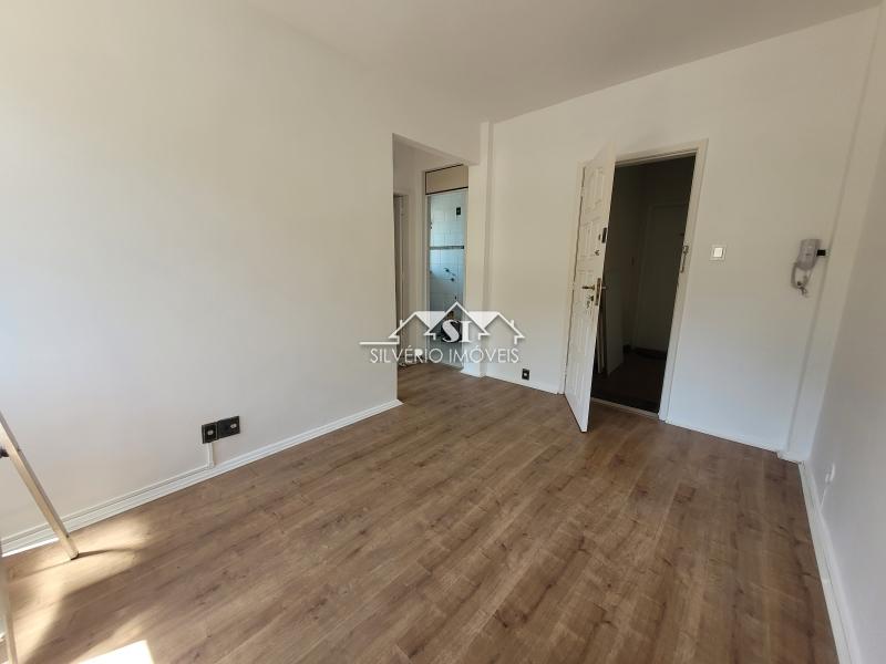 Apartamento à venda e aluguel com 1 quarto, 35m² - Foto 4