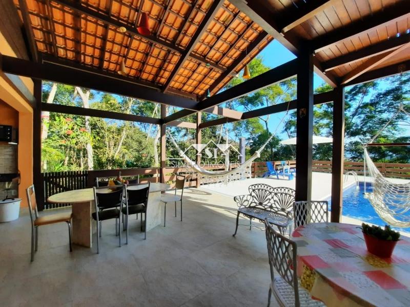 Casa à venda com 8 quartos, 700m² - Foto 5