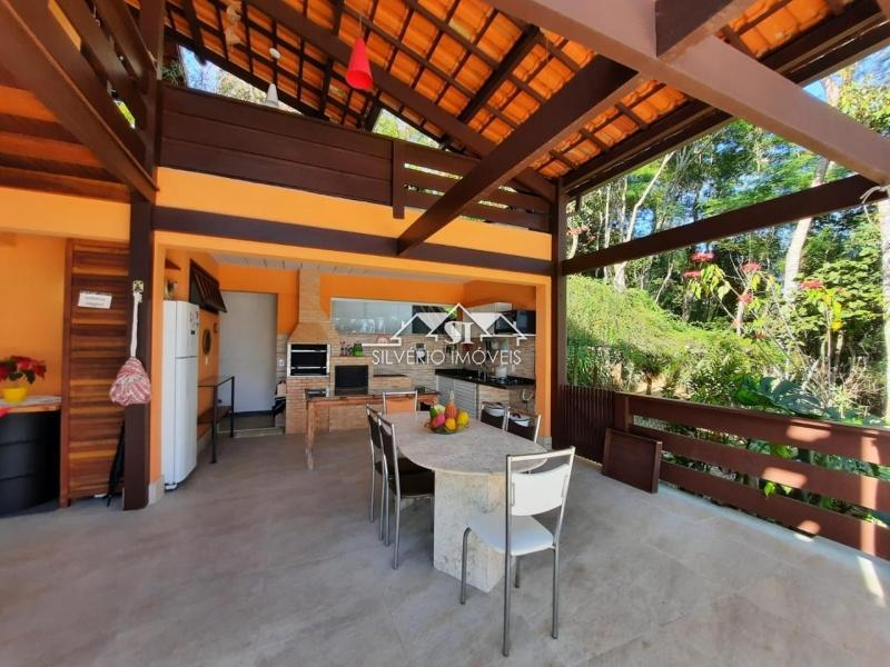 Casa à venda com 8 quartos, 700m² - Foto 3