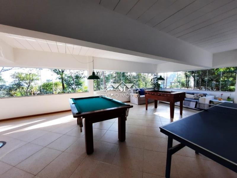 Casa à venda com 8 quartos, 700m² - Foto 20