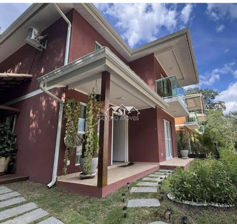 Casa em Araras - Petrópolis/RJ  - 3 Quartos